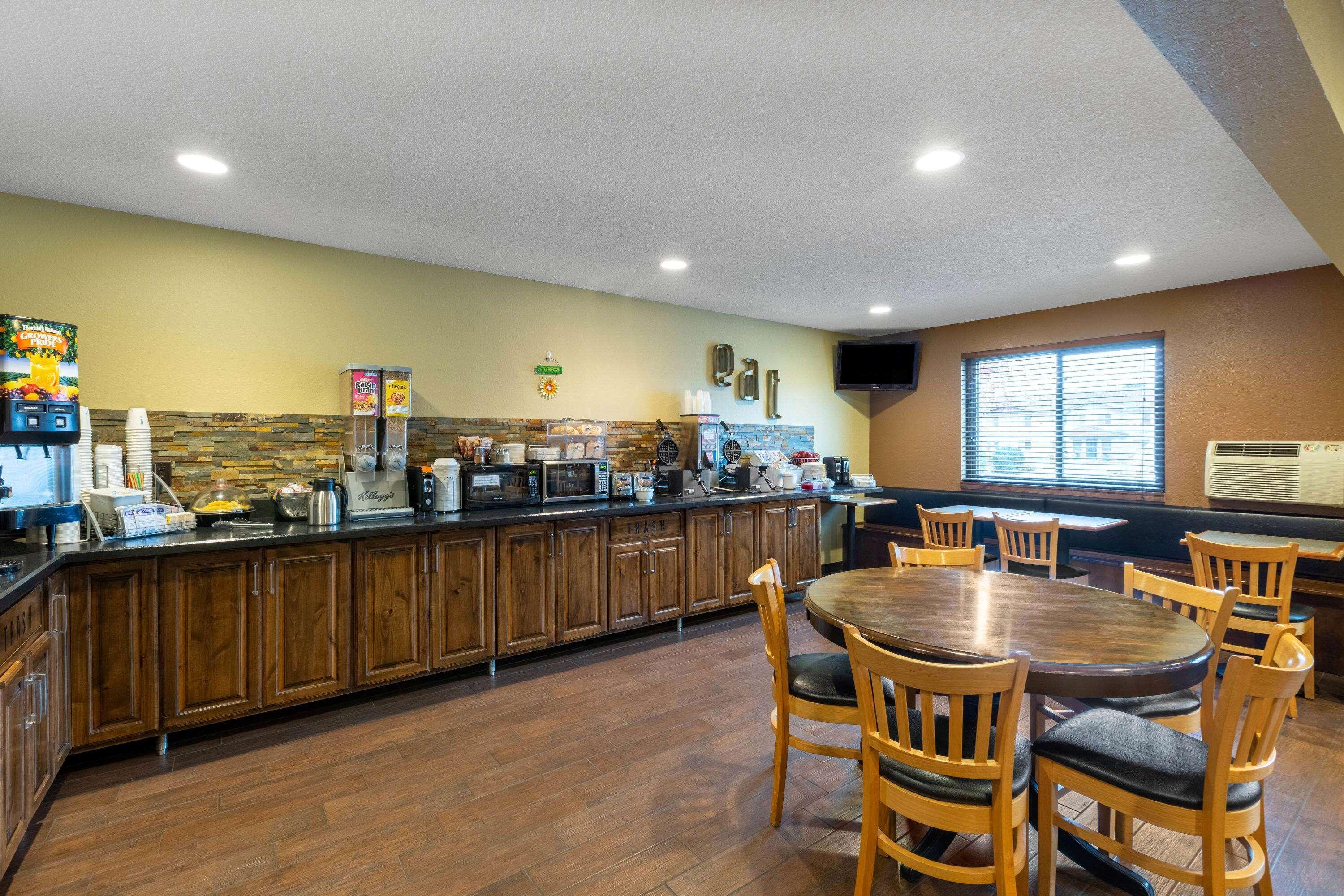 מלון Super 8 By Wyndham Bemidji Mn מראה חיצוני תמונה