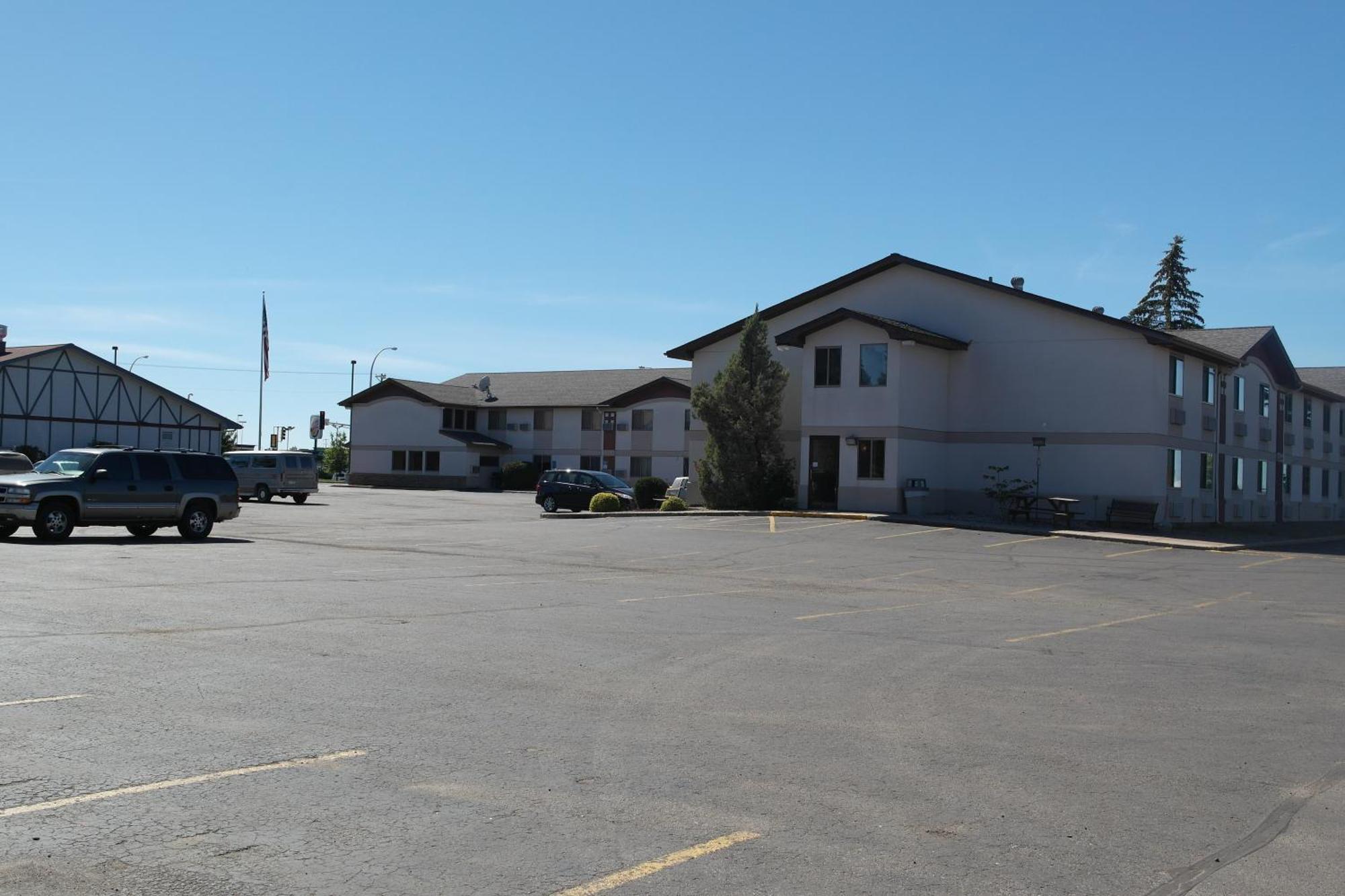מלון Super 8 By Wyndham Bemidji Mn מראה חיצוני תמונה